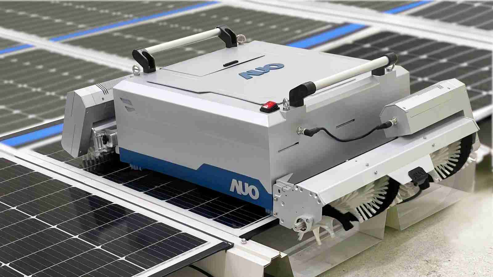 开云电子致力EPC场域技术升级，，，，导入清洁机器人搭配传感器与AI数据分析，，，大幅减少维运成本