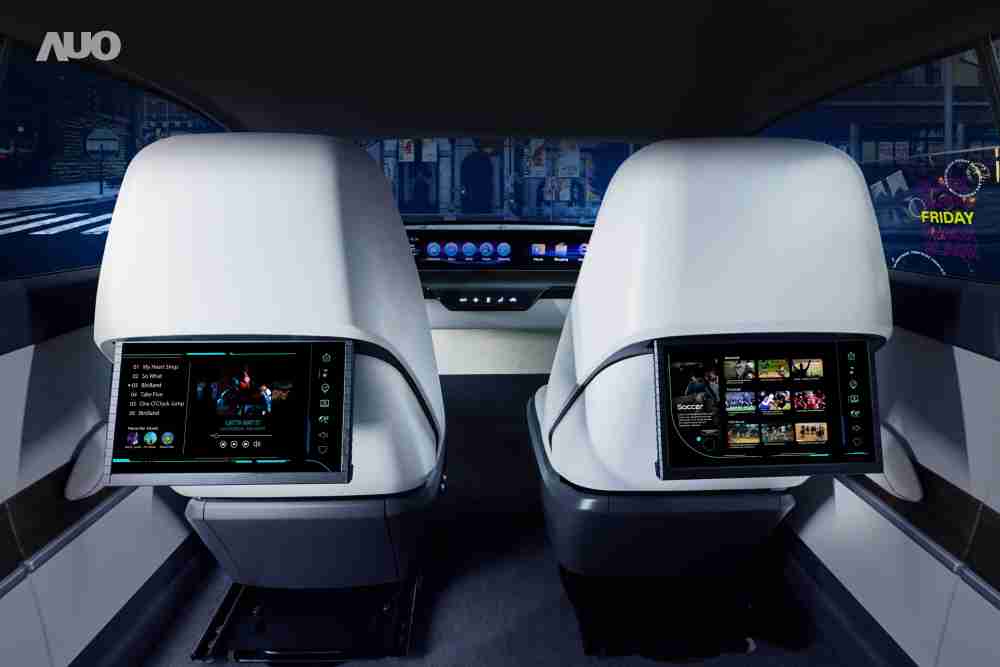 开云电子新一代Smart Cockpit 2024，，以Micro LED先进显示技术优势，，创建〝可卷式后座娱乐显示器〞，，仅在互动时才显示出所需画面及信息，，，，扩充更丰富的娱乐和交互信息服务，，获国际奖项荣耀